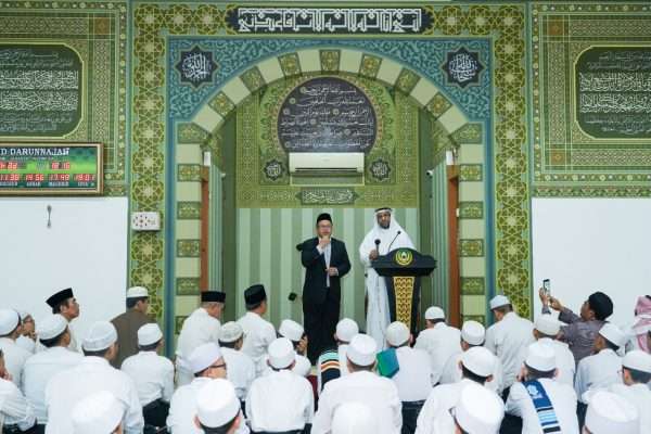 Pesan Wakil Rektor Universitas Islam Madinah Untuk Santri Darunnajah Pesan Wakil Rektor Universitas Islam Madinah Untuk Santri Darunnajah