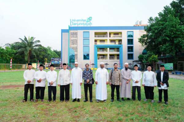 Masyayikh Arab Saudi Kunjungi Universitas Darunnajah Masyayikh Arab Saudi Kunjungi Universitas Darunnajah