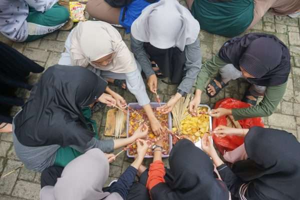 Semarak Idul Adha 1445H di Universitas Darunnajah: Kebersamaan dan Keberkahan dalam Perayaan Semarak Idul Adha 1445H di Universitas Darunnajah: Kebersamaan dan Keberkahan dalam Perayaan