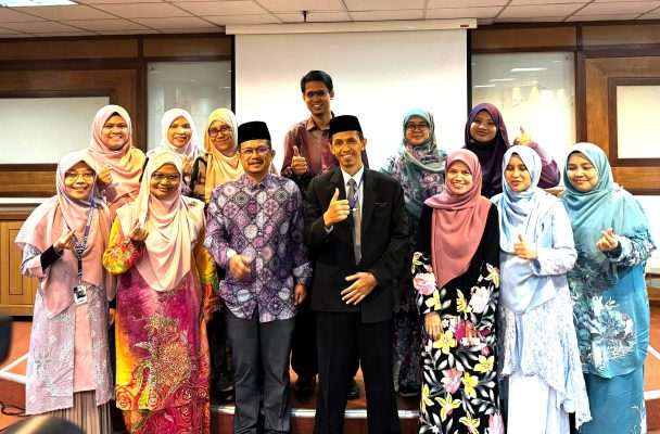 Universitas Darunnajah dan UiTM Malaysia Adakan Kolaborasi Strategis: International Guest Lecture dan Cross-Cultural Academic Voyage Universitas Darunnajah dan UiTM Malaysia Adakan Kolaborasi Strategis: International Guest Lecture dan Cross-Cultural Academic Voyage