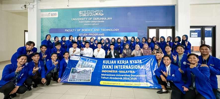Rektor Universitas Darunnajah Resmi Lepas Delegasi KKN Internasional ke Malaysia Rektor Universitas Darunnajah Resmi Lepas Delegasi KKN Internasional ke Malaysia