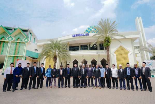Darunnajah Sambut 13 Da’i dan Ulama Maladewa, Perkuat Kolaborasi di Bidang Dakwah dan Pendidikan Darunnajah Sambut 13 Da’i dan Ulama Maladewa, Perkuat Kolaborasi di Bidang Dakwah dan Pendidikan