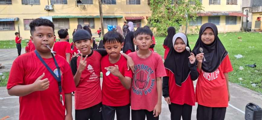 Class Meeting KKN PPWNI Klang Meriahkan Akhir Semester Class Meeting KKN PPWNI Klang Meriahkan Akhir Semester