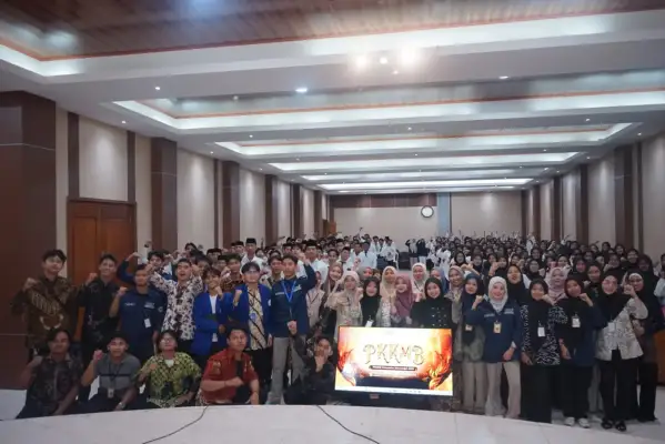 Perkuat Tradisi Pesantren dan Akademik, Universitas Darunnajah Sukses Gelar PKKMB 2026 Perkuat Tradisi Pesantren dan Akademik, Universitas Darunnajah Sukses Gelar PKKMB 2026