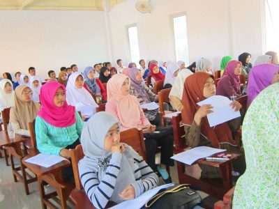 Meriahnya Acara Seminar "Pemikiran Islam Konteporer" 1 Meriahnya Acara Seminar "Pemikiran Islam Konteporer"