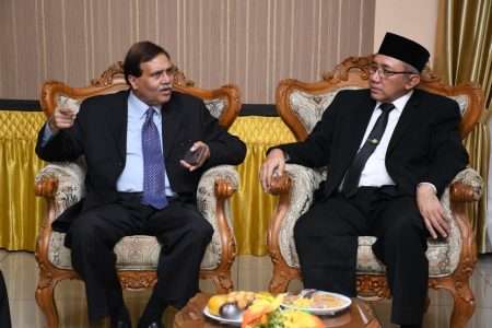 Duta Besar Pakistan untuk Indonesia Dukung Kerjasama antara STAI Darunnajah dan Beberapa Lembaga di Pakistan
