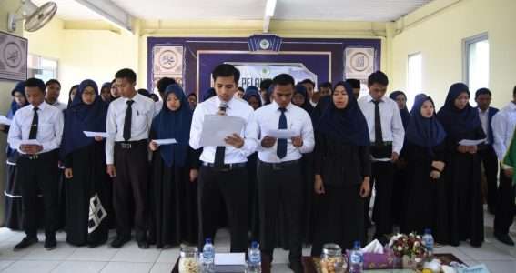 Sah! Pengurus DEMA STAI Darunnajah Masa Bakti 2020-2021 Dilantik