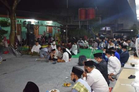 Peringatan Isra Mi’raj, Tahlilan dan Pengajian Dema STAI Darunnajah dan Masyarakat Kampung Palestina Bersama Al-Ustadz Hamdan Arief, S.H, M.H