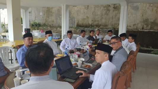 Tim Pendirian Universitas Darunnajah Adakan Rapat di Cipanas untuk Bahas Program-program dan Evaluasi