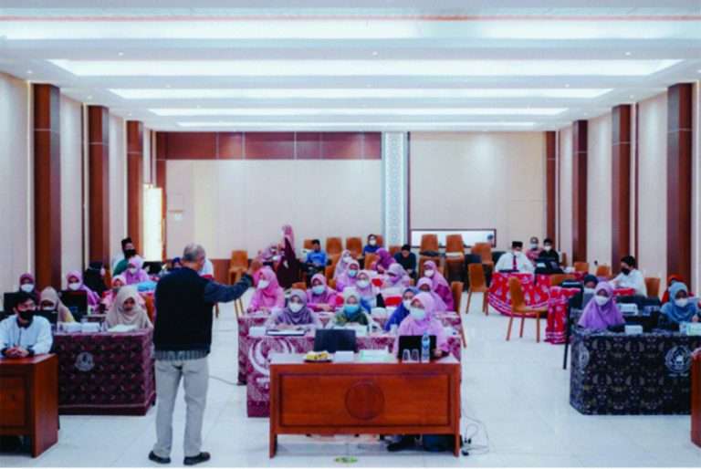 Tingkatkan Mutu Tata Kelola Keuangan, Perguruan Tinggi Darunnajah Selenggarakan Bimtek Akuntansi dan Penyusunan RKAT