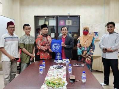 Sekolah Tinggi Agama Islam Darunnajah Jakarta (STAIDA) dengan Kolej University Islam Selangor (KUIS)