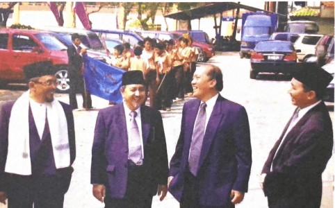 Perguruan Tinggi Darunnajah, dari Cikal Bakal Hingga Jadi Universitas