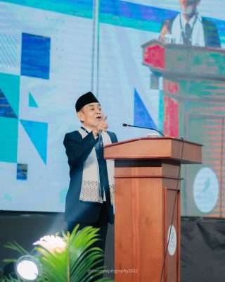 Ribuan Audiens Tak Bosan Mendengarkan Tausiyah Kiai Hasan Abdullah Sahal