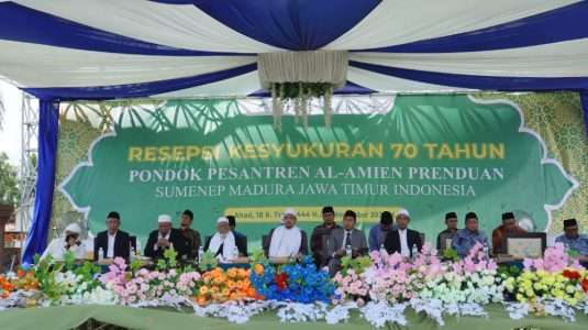 Pererat Silaturrahmi Universitas Darunnajah Hadiri Kesyukuran 70 Tahun Pesantren Al-Amin Madura