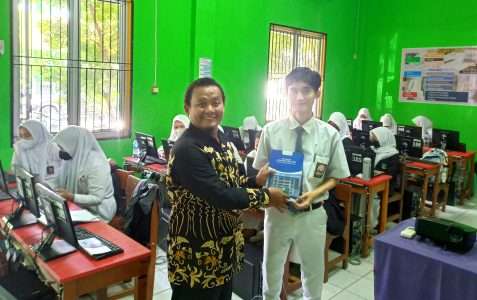 Sosialisasi Perdana, Tim PMB Universitas Darunnajah, Sasar 560 siswa/siswi SMK YMIK Joglo dan SMAN 63 Petukangan Jakarta Selatan