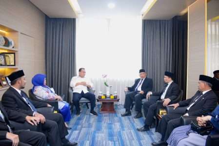 Kunjungan Presiden dan Rektor Universitas Darunnajah ke IPB University