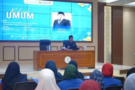 Kuliah Umum di Universitas Darunnajah: Mengupas Formula Menjadi Kaya!
