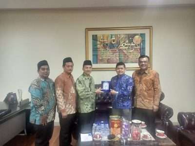 Rektor UDN  Kunjungi Fakultas Ekonomi dan Bisnis UIN Syarif Hidayatullah Jakarta untuk Penguatan SDM Fakultas Bisnis UDN
