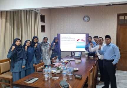 International Collaboration: In-depth Discussion on Decolonizing Education between Darunnajah University and the University of Bristol