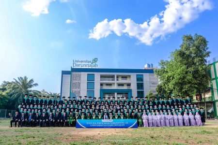 Wisuda ke-25 Universitas Darunnajah: Mencetak Generasi Berkarakter dan Berdaya Saing Global