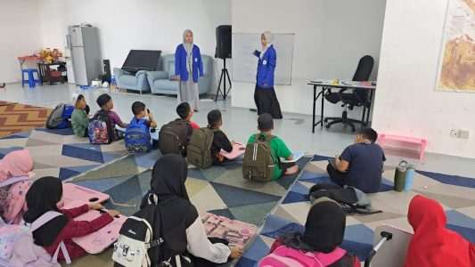 Mengakar pada Tradisi, Memimpin Perubahan: Pelajaran dari teori Groundedness, Brad Stulberg
