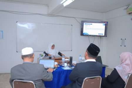 Mahasiswa MPAI S2 Universitas Darunnajah Selesaikan Tugas Akhir dalam Sidang Tesis