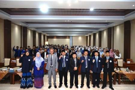 Darunnajah Hadirkan Akademisi Dunia dalam ICOP 2025