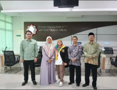 Audiensi LP3H Halal Center dengan Ibu Nur Fajriah Siregar, Analis Kebijakan BPJPH: Menyusun Potensi Kerjasama dalam Sertifikasi Halal, Pelatihan, dan Penelitian