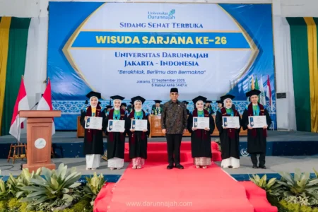 Dari Akademik hingga Inspiratif, FAI Persembahkan Lulusan Terbaik di Wisuda ke-26 Universitas Darunnajah
