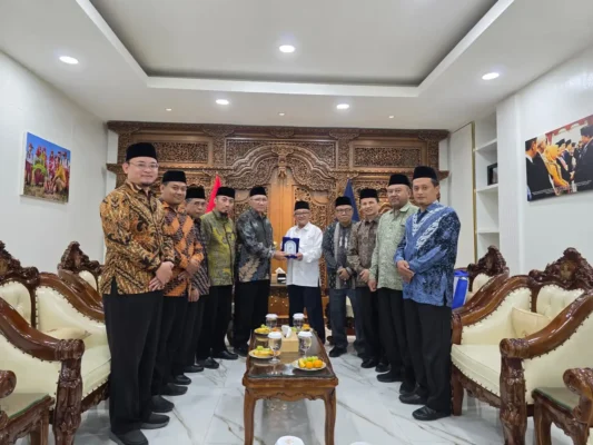 Darunnajah Audiensi dengan Mendikdasmen Bahas Kemitraan Pendidikan