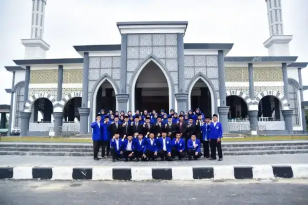 Penguatan Peran Mahasiswa dan Adaptasi Kampus: Langkah Strategis Menuju Indonesia Emas